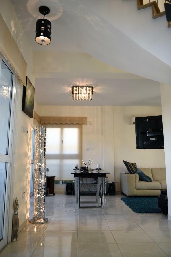 Villa Karythia Pyla Exterior foto