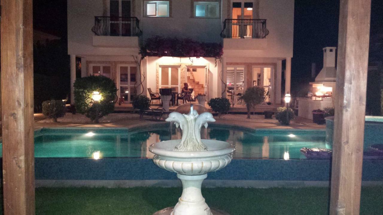 Villa Karythia Pyla Exterior foto